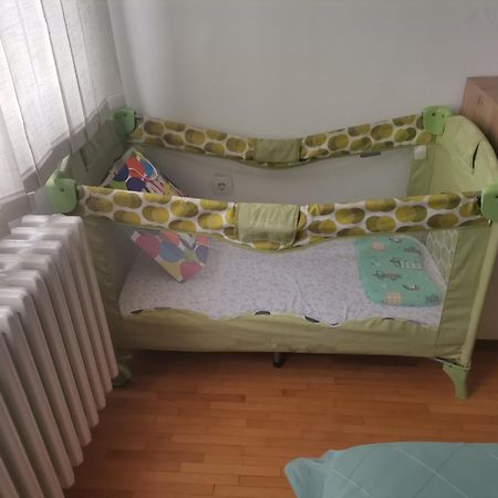Calla 5 Apartment - Main Square, In The City Shopping Center - Parking Slot With Security And Video Camera 斯科普里 外观 照片