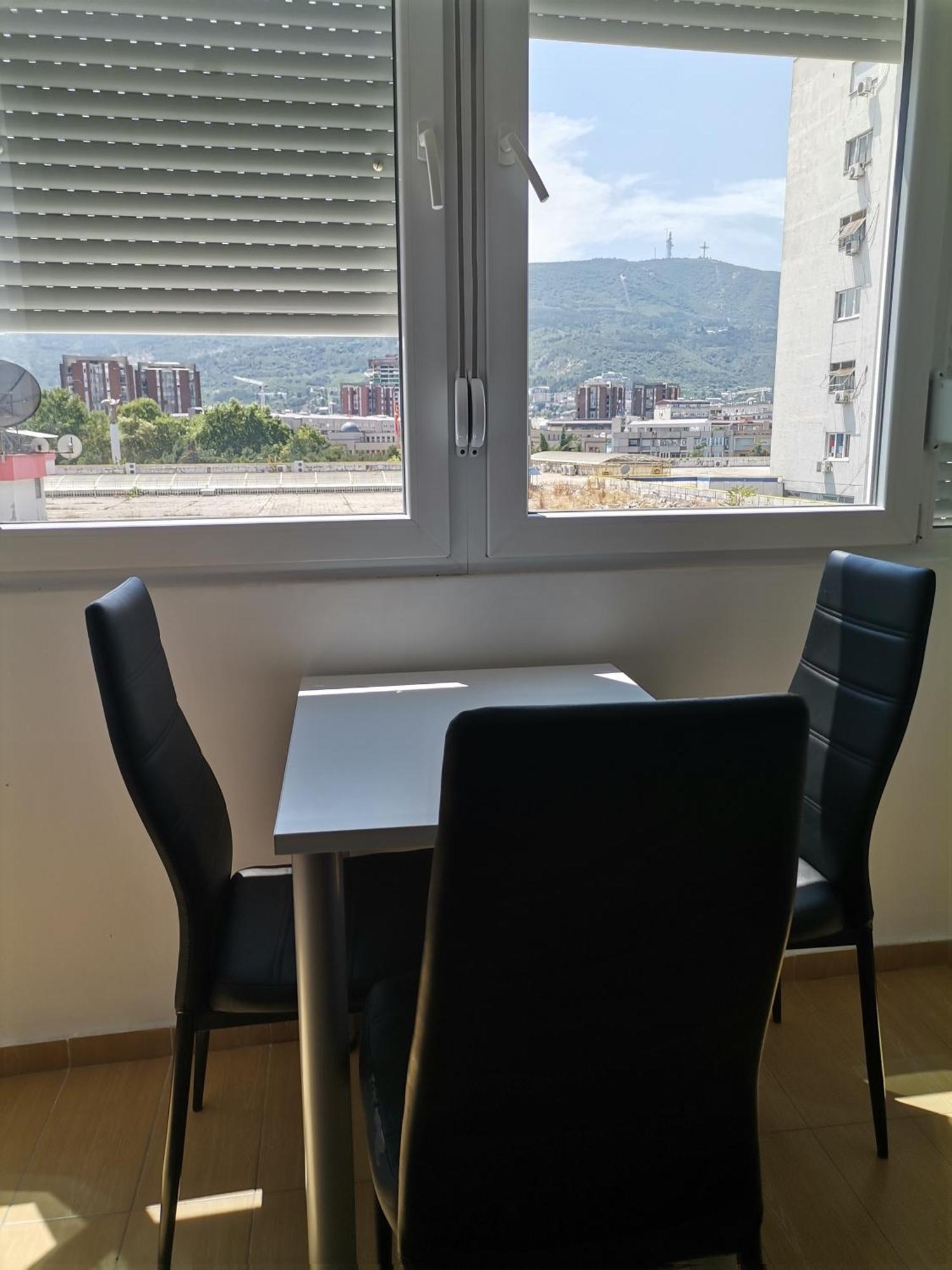 Calla 5 Apartment - Main Square, In The City Shopping Center - Parking Slot With Security And Video Camera 斯科普里 外观 照片