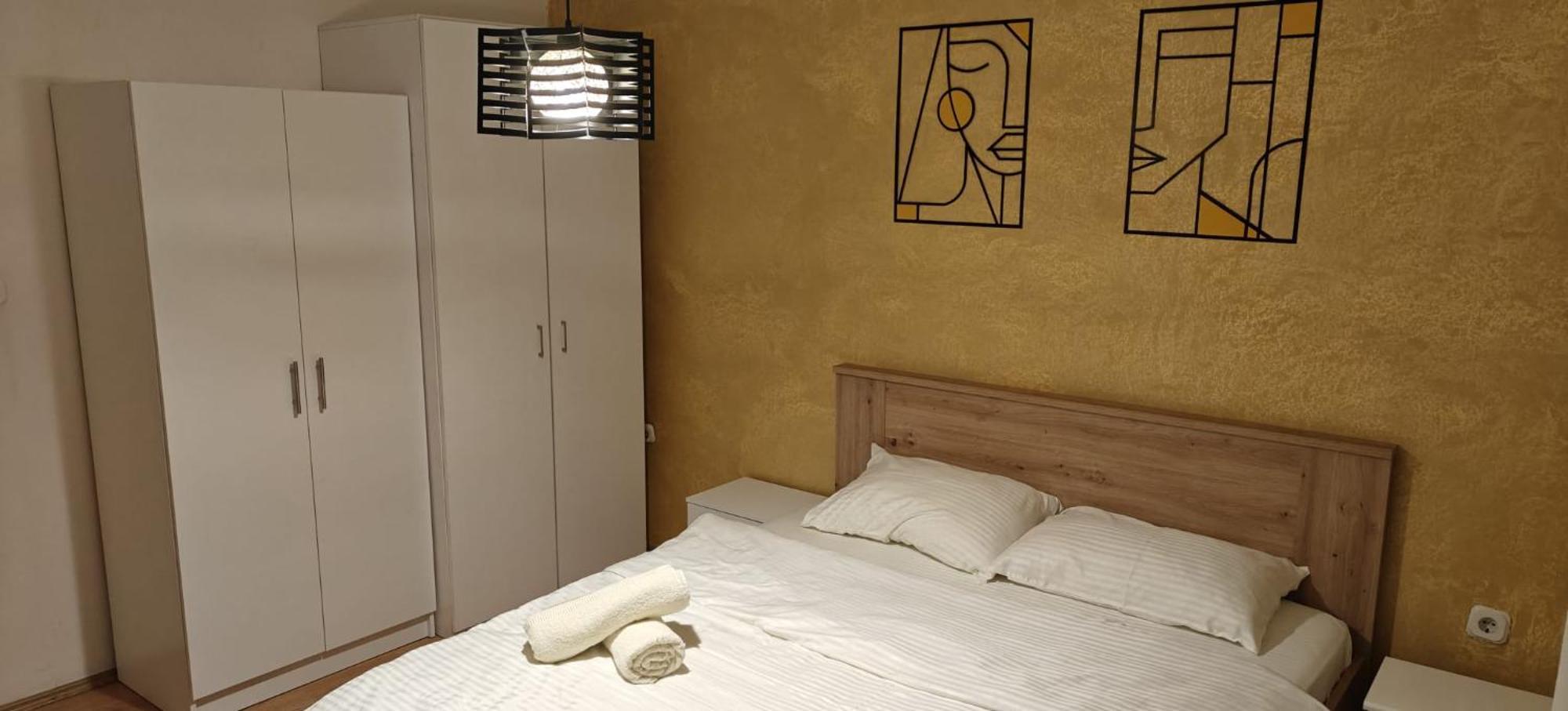 Calla 5 Apartment - Main Square, In The City Shopping Center - Parking Slot With Security And Video Camera 斯科普里 外观 照片