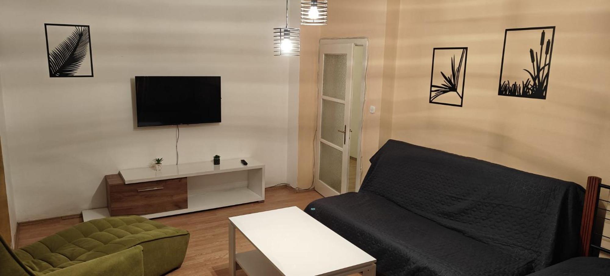 Calla 5 Apartment - Main Square, In The City Shopping Center - Parking Slot With Security And Video Camera 斯科普里 外观 照片